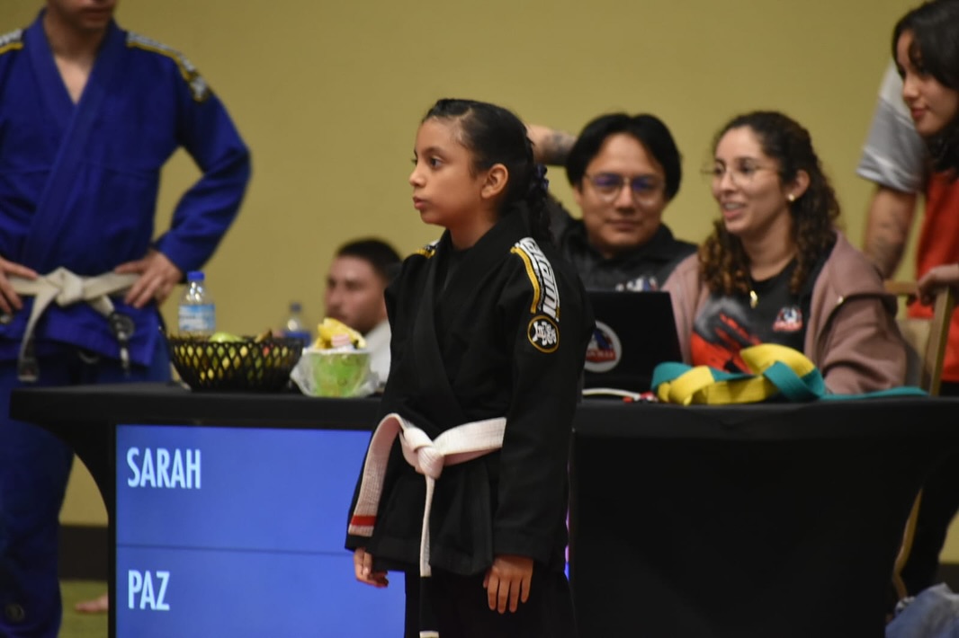 Sarah Paz en competencia
